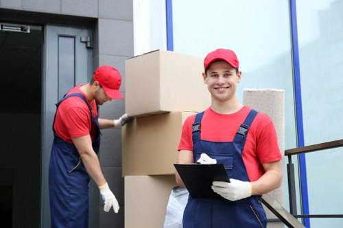 Local business storage unit solutions for Hoxton companies
