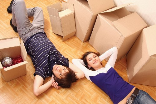 Secure mobile self storage facility for Hoxton customers